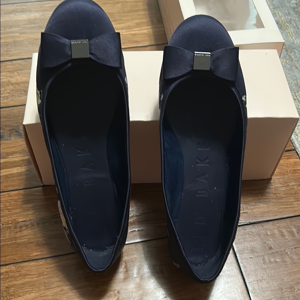 Ted Baker Women's Navy Bow Flats